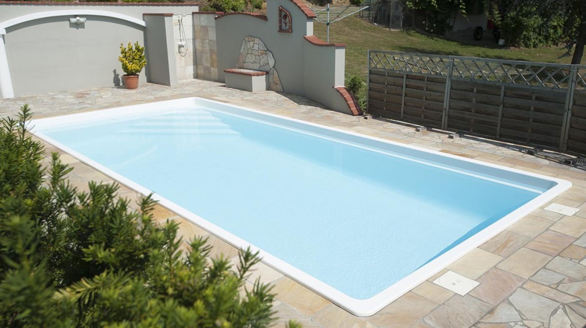 Glasfiberpool Polyfaser Sylt Mått: 8,00 x 3,77 x 1,50 m - Bild 3